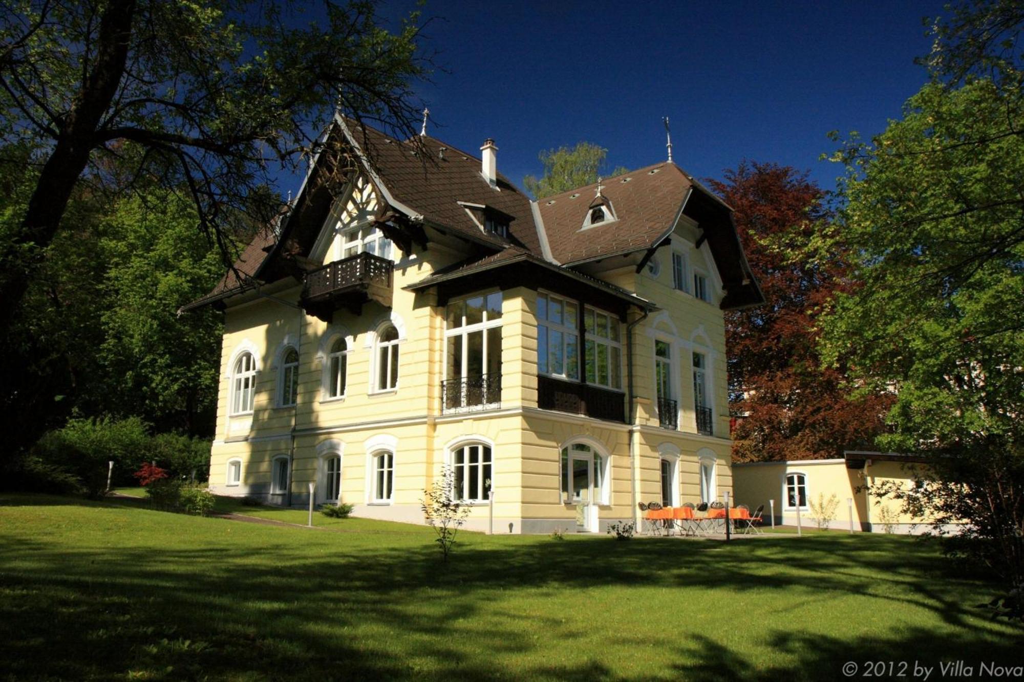 Villa Nova - Hotel Garni 바이트호펜 안 데어 입스 외부 사진